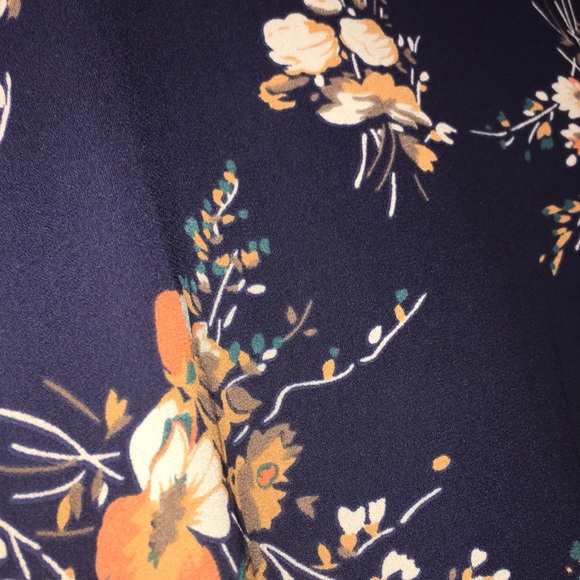 Shirt - Picture 2 of 2